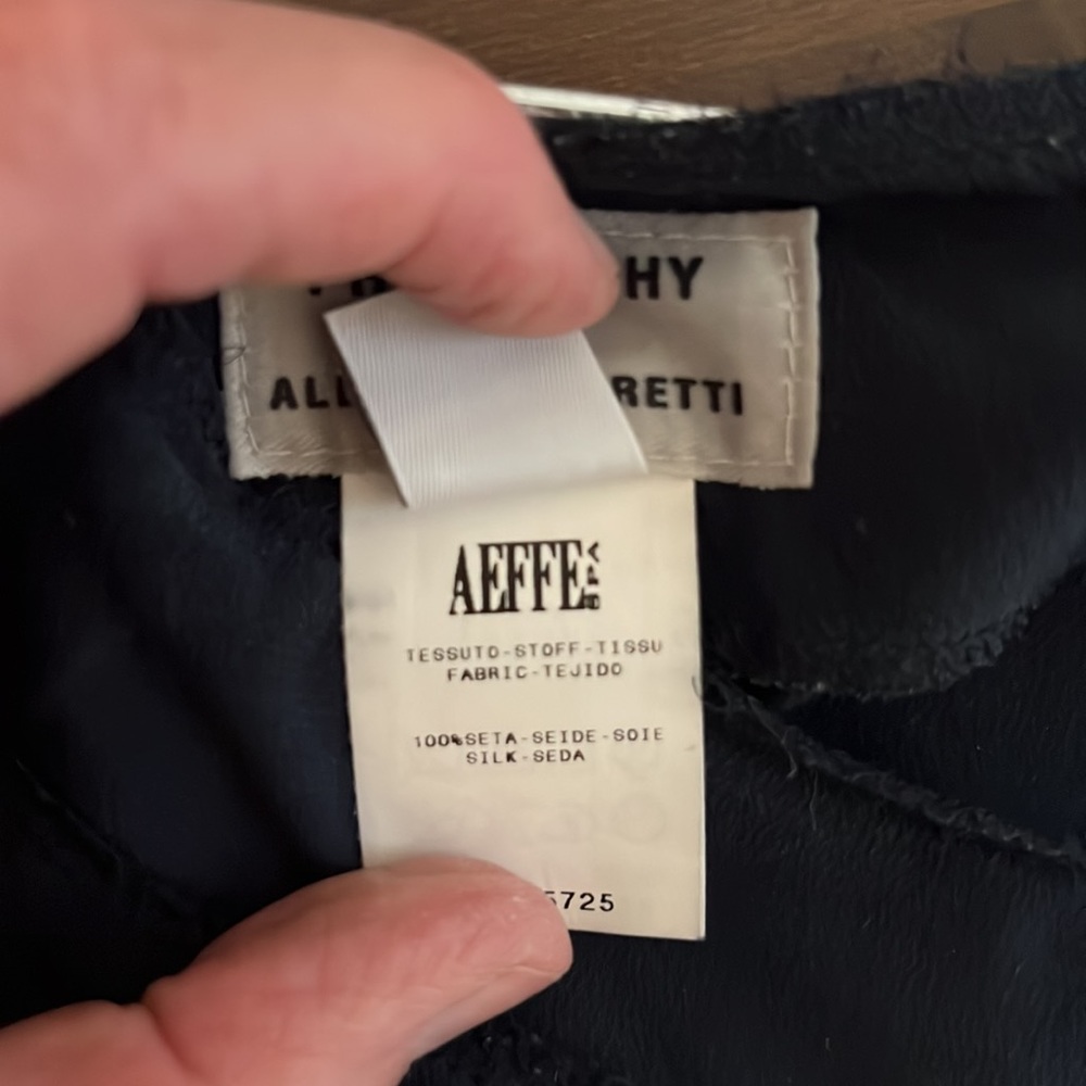 Alberta Ferretti 100% silk navy blue silk skirt - Picture 5 of 5